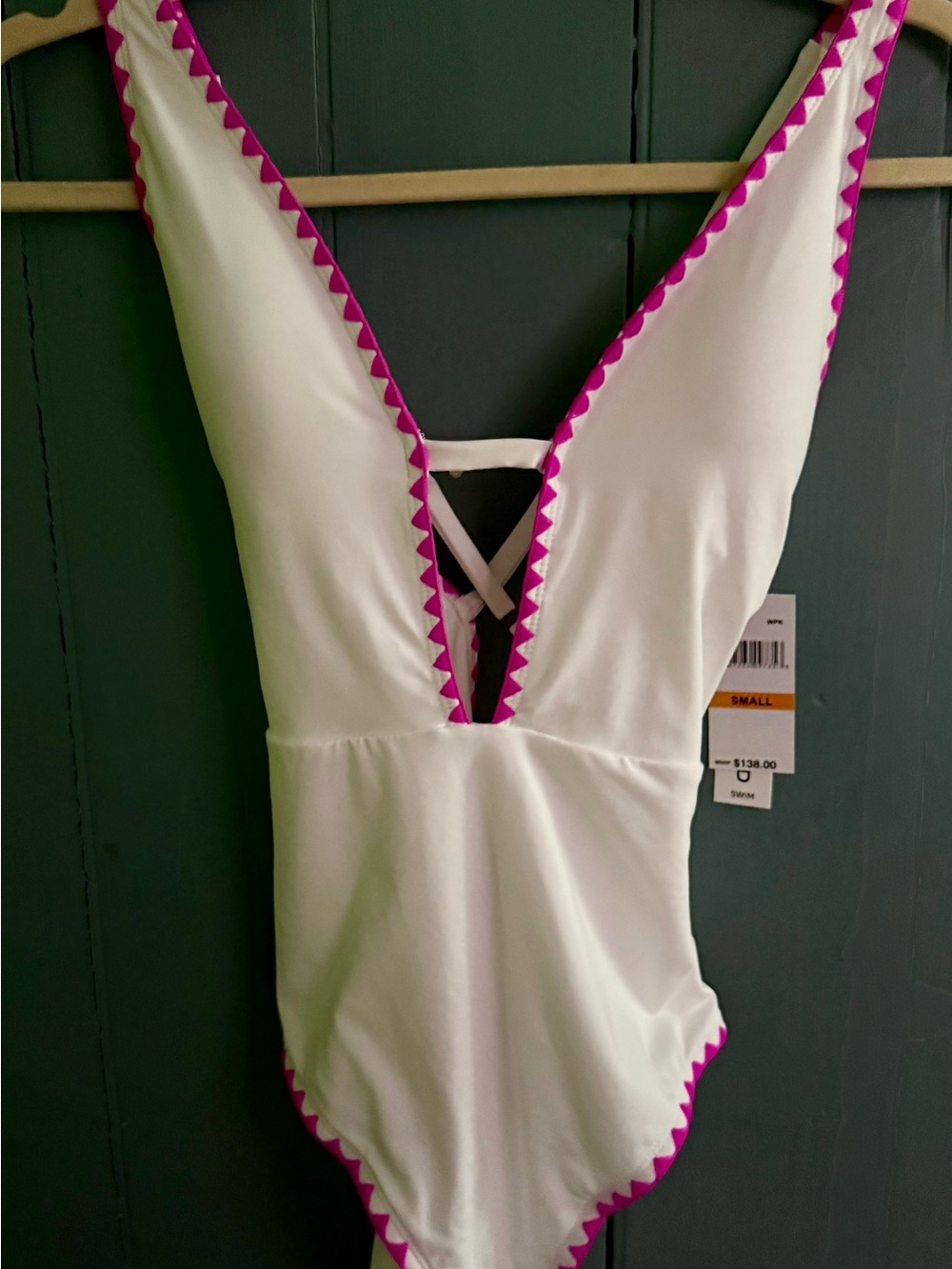 BNWT - Lucky Brand White One-Piece Plunging Swimsuit w/ Magenta Trim - Size S - Picture 4 of 6